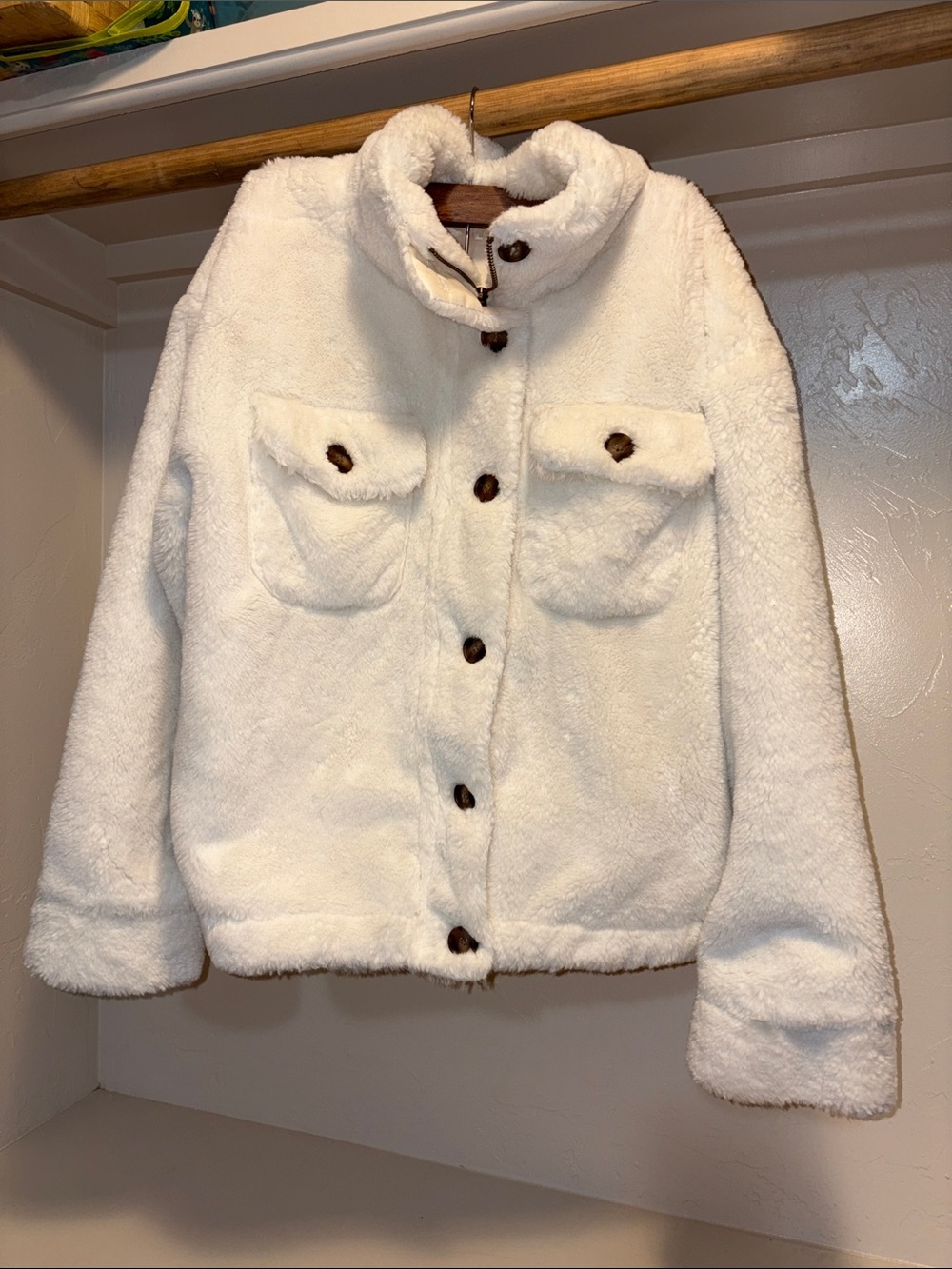Time and Tru Off-White Plush Button-Up Teddy Jacket